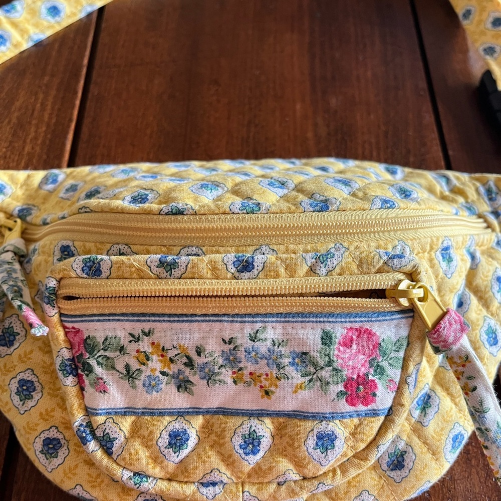 RARE Vintage Vera Bradley Elizabeth Yellow Floral Fanny Shoulder Pack Bag Purse - Picture 3 of 6